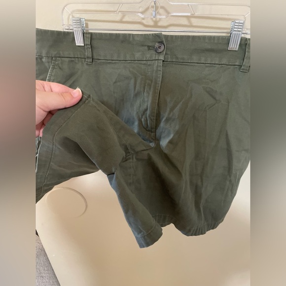 ✨Women’s Loft Outlet Green Shorts Size 16 - Picture 3 of 9